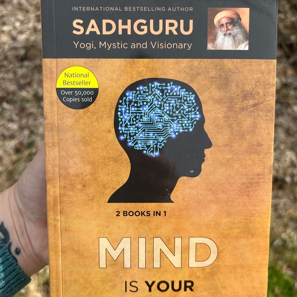📚 “Mind is Your Business” + “Body theGreatest Gadget” 2 books in one by Sadhguru